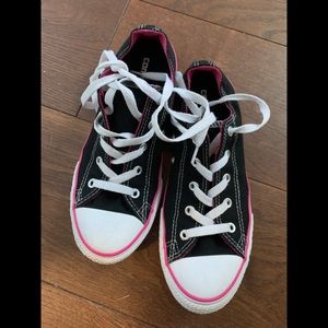 Girls Converse Tennis Shoes